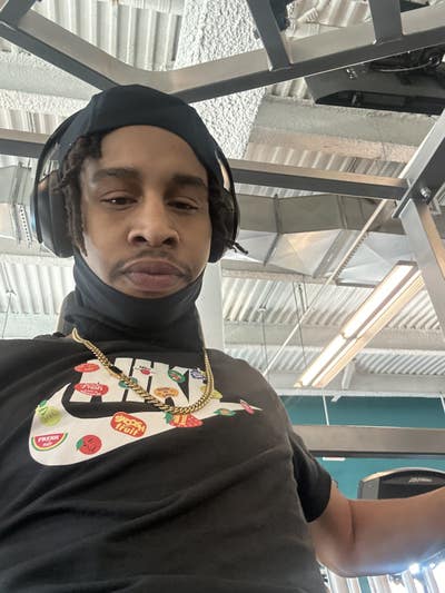 Room wanted in Bronx, NY Main Photo