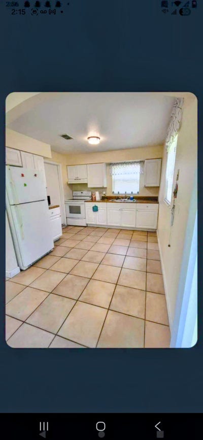 Semi Furnished Room for Rent- Cocoa, FL (Near EFSC Main Photo