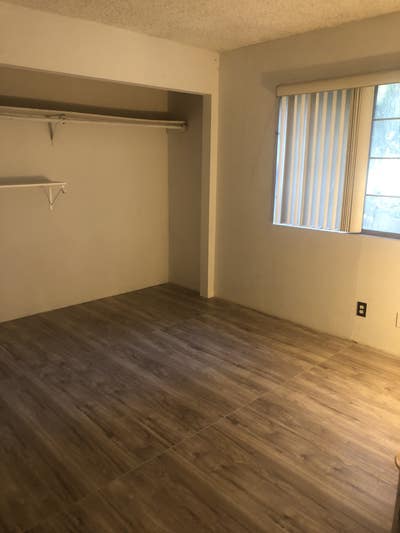 Small room avail for move in  Main Photo