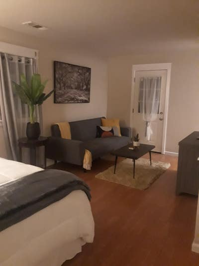 Lemon House Main Photo