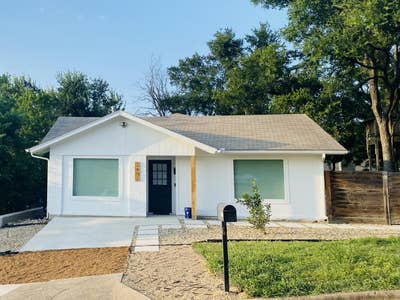 $800 all in - Sunset Valley - 15~min from downtown Main Photo