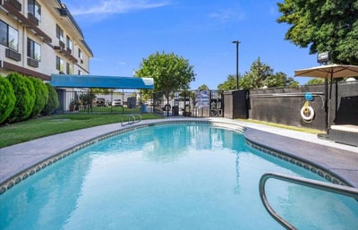 🏨 Long-Term Stay Special – Woodland, CA 🏨 Main Photo