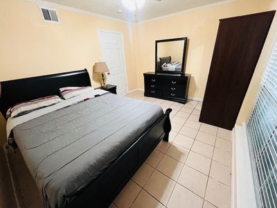 Rooms for Rent Main Photo