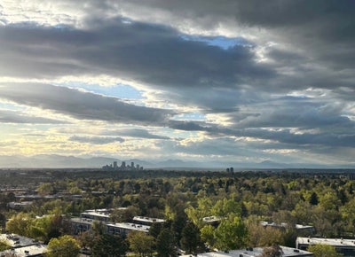 Room for rent in Glendale Main Photo