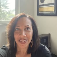 Budget $1000, Move in 2/20/26, Females 50 to 99 Main Photo