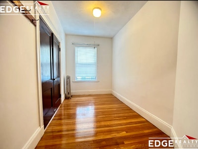 Private Room For Rent  Main Photo