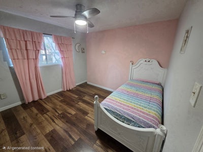 Nice private Room in safe neighborhood  Main Photo