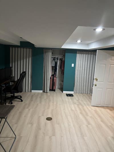 Fully Renovated Private Basement Rent Main Photo