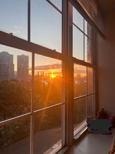 Private Flex Room, very close to Newport PATH Main Photo