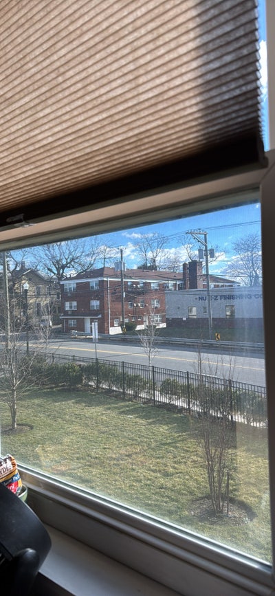 Looking for a roommate at 2+1 apartment Main Photo