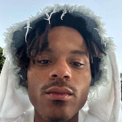 Working Professional Seeking Private Room Main Photo