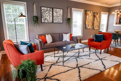 Roomy rooms in Raleigh Main Photo