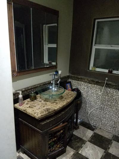  Private RoomWith A FireplaceLarge Walk_in Closet Main Photo