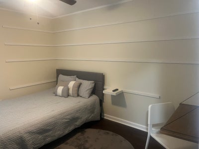 Shay Shay house Main Photo