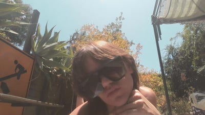 Recent Grad, Pet Friendly, Girls or Queer OK Main Photo