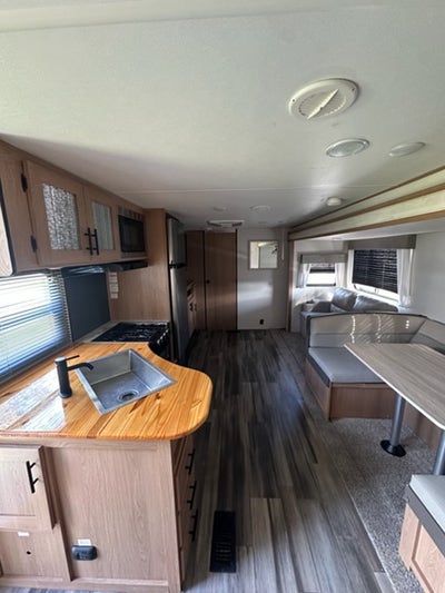 Entire trailer for rent  Main Photo