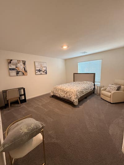 Looking for tenant  Main Photo