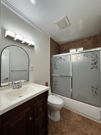 Roommate Search - 2 Rooms   Main Photo