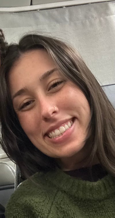 Female, 23, $1500, Move Soon, Share with Female Main Photo