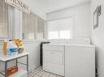 Heart of Old Town Clovis, 3 Bedroom House, Tons of Main Photo