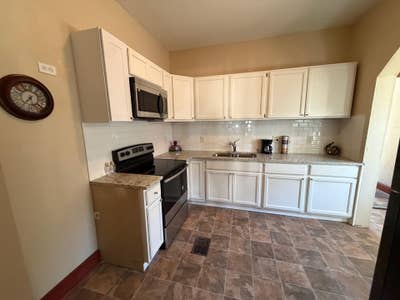  Charming Historic Springfield Home | 5BR home ️️  Main Photo