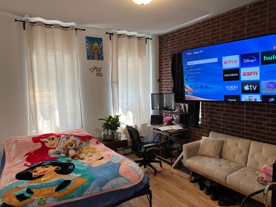 HUGE room in East Williamsburg in a 3br/1.5 bath Main Photo