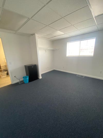 Room for rent Main Photo