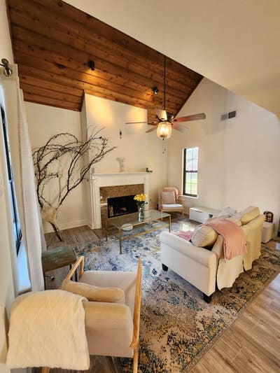 Private Room in Chardonnay Village Main Photo