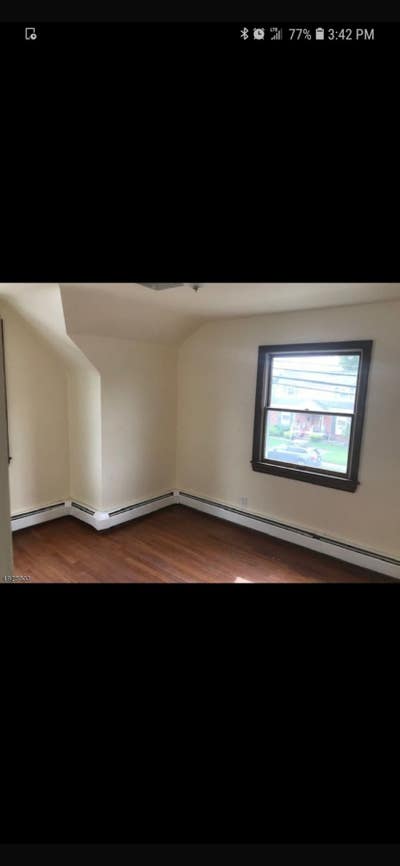 One bedroom for rent  Main Photo