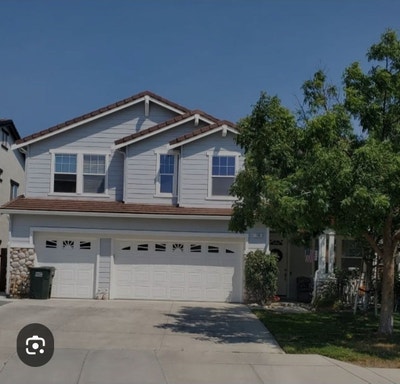 Oakley room available Main Photo