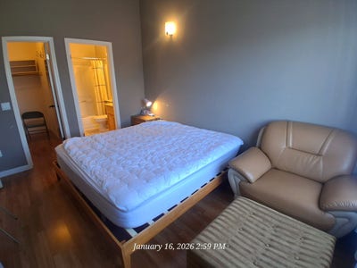 2 rooms available Main Photo