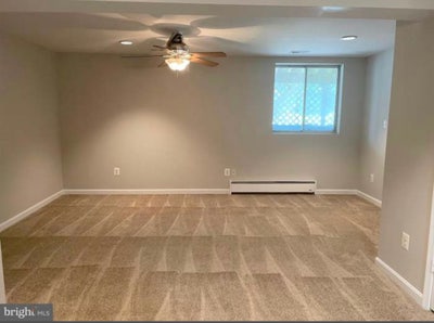 Large basement bedroom of townhouse  Main Photo