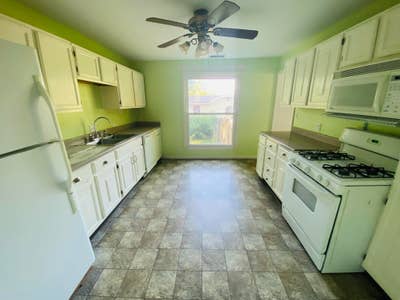 Private Bedroom for Rent  Main Photo