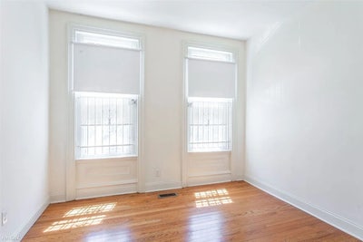 Private room available near Temple University Main Photo