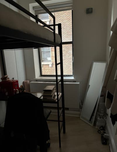 Amazing deal in Midtown South Luxury Apartment Main Photo