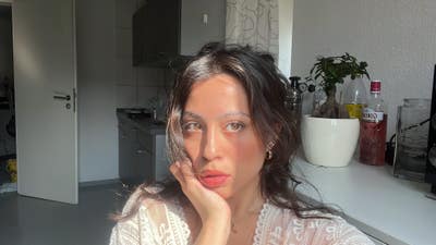 Female, 23, Wants Room, $1000, Move Soon Main Photo