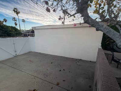 Single Bedroom with Private Bath Available Main Photo