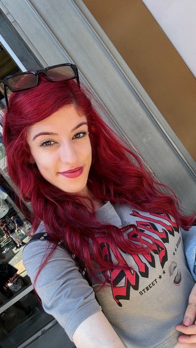 Female, 28, Budget $680, Ready to Move In Main Photo