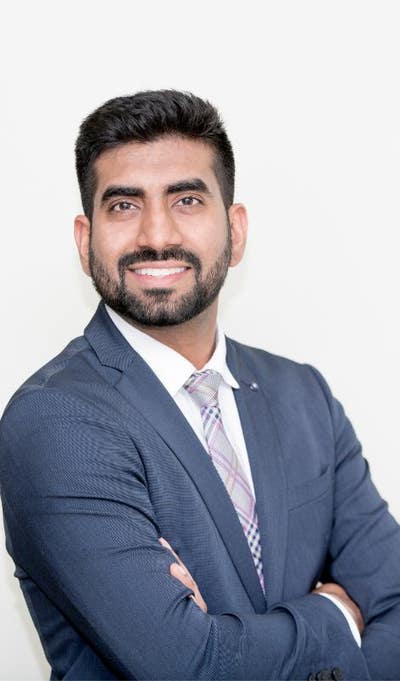 36M Ready Now, Clean, Friendly, 8 to 5 Job Main Photo