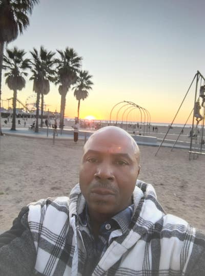 $900 Budget, Male, 47, Ready to Move In Main Photo