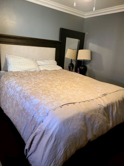 Furnished Room for rent. Main Photo