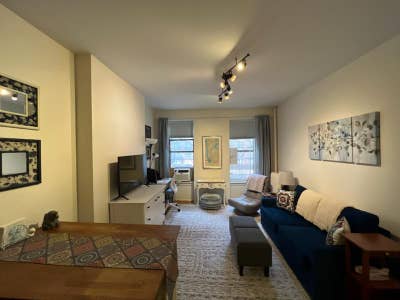 !Furnished One Bed Apt W/AC UWS! Main Photo