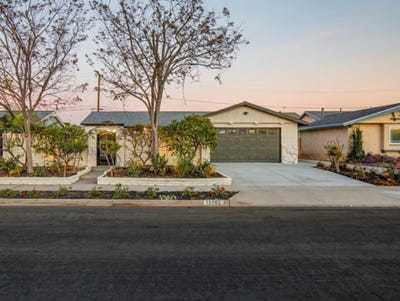 Beautiful Room with shared Bathroom Main Photo