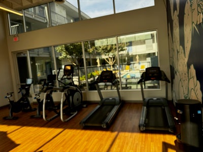 Private room and bath Tempe-phoenix light rail Main Photo