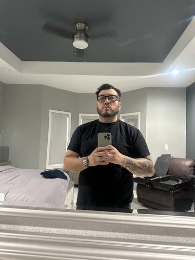 Forty Male, Budget $1400, Move in Feb 2026 Main Photo