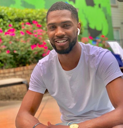 Room wanted in 75201 Main Photo