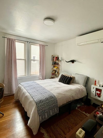 Bedstuy/Bushwick Room Available – Feb 1 Lease Take Main Photo