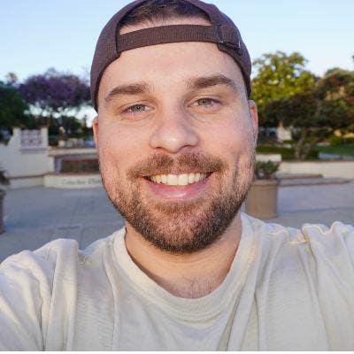 Room wanted in San Diego Main Photo