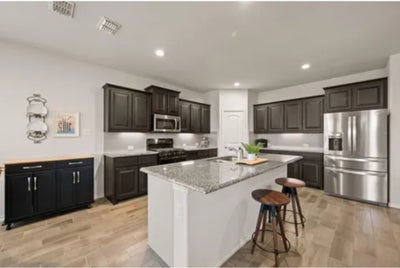 Female roommate wanted Main Photo