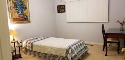 Spare room for rent Main Photo